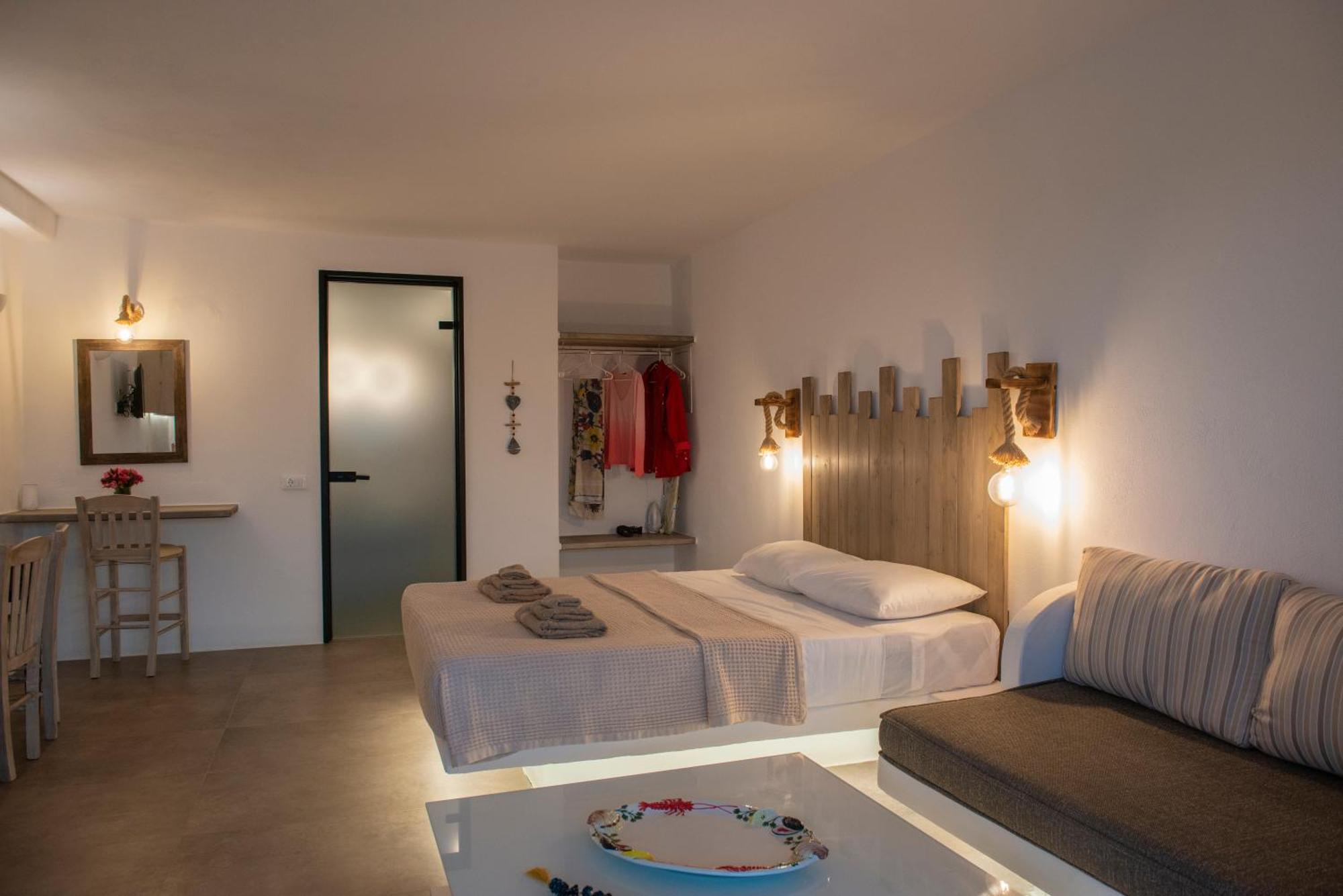 Myrsini'S Luxury Suites Merchia Mykonos Town Eksteriør bilde